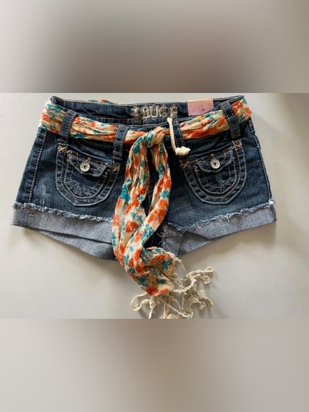 NWT Y2K VTG TRUCE Juniors Denim Shorty Shorts/Low Rise/Dark Indigo w/ Scarf Belt